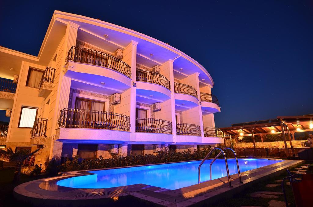 Cunda Paradise Butik Otel Аявали Екстериор снимка